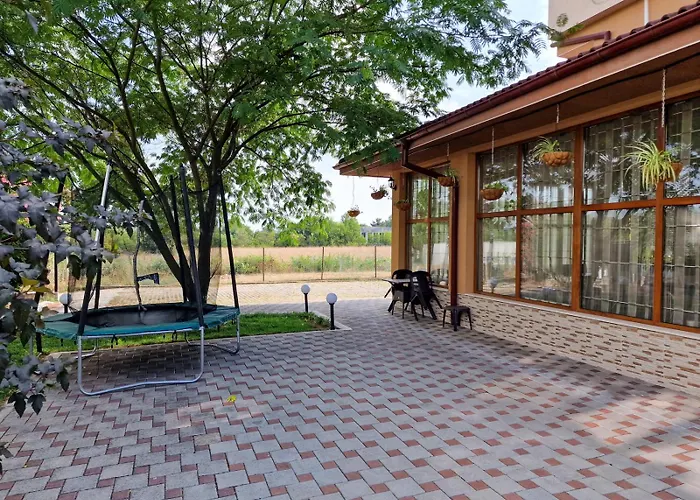 Hotel айляк клуб 2*