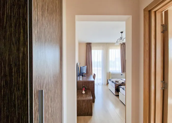 айляк клуб Hotel Hisarya