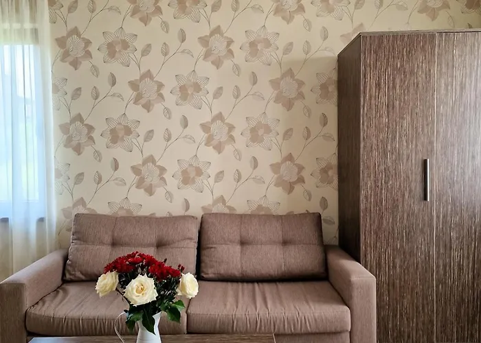 айляк клуб Hotel