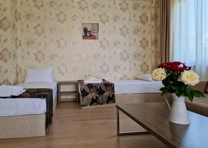 айляк клуб Hotel Hisarya